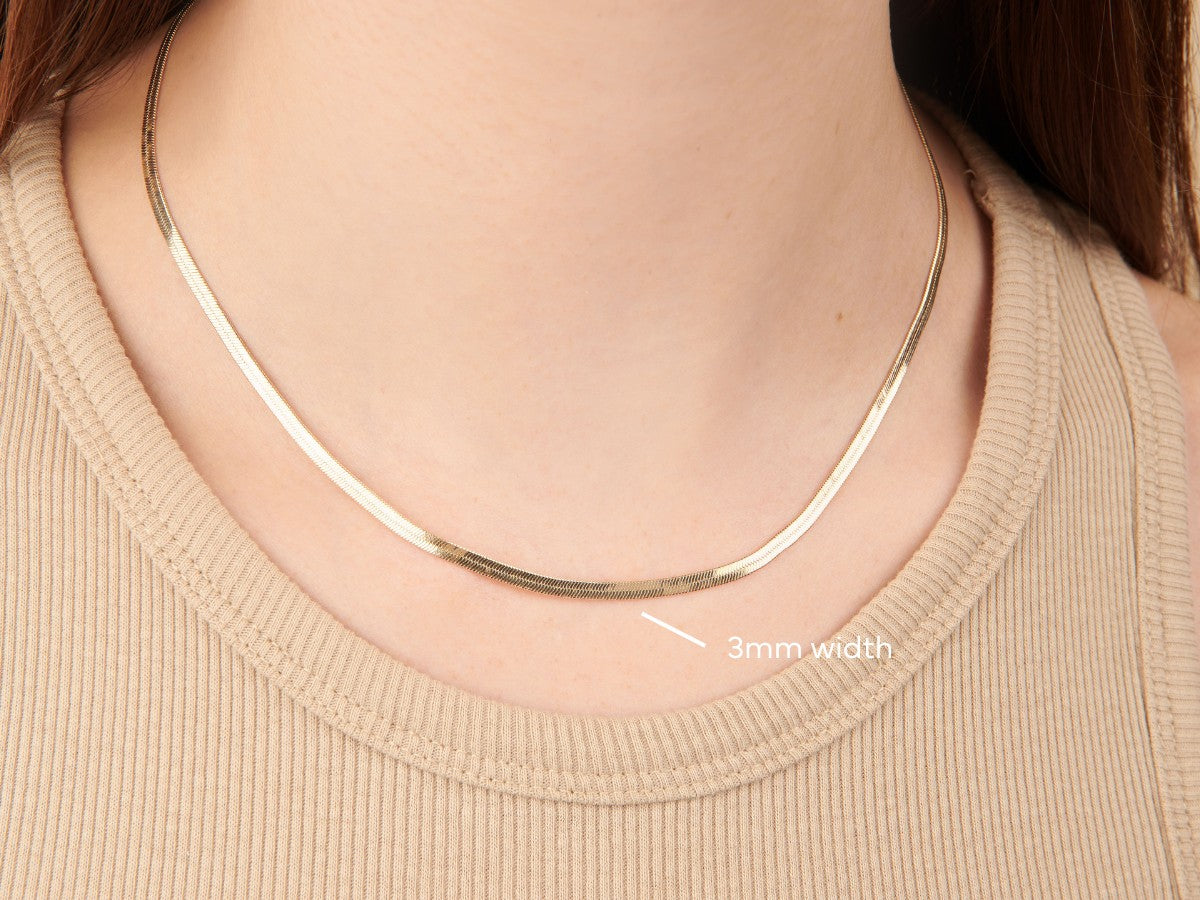 Flat Snake Necklace Chain Herringbone Necklace | Collar de serpiente,  Collar de moda, Cadenas