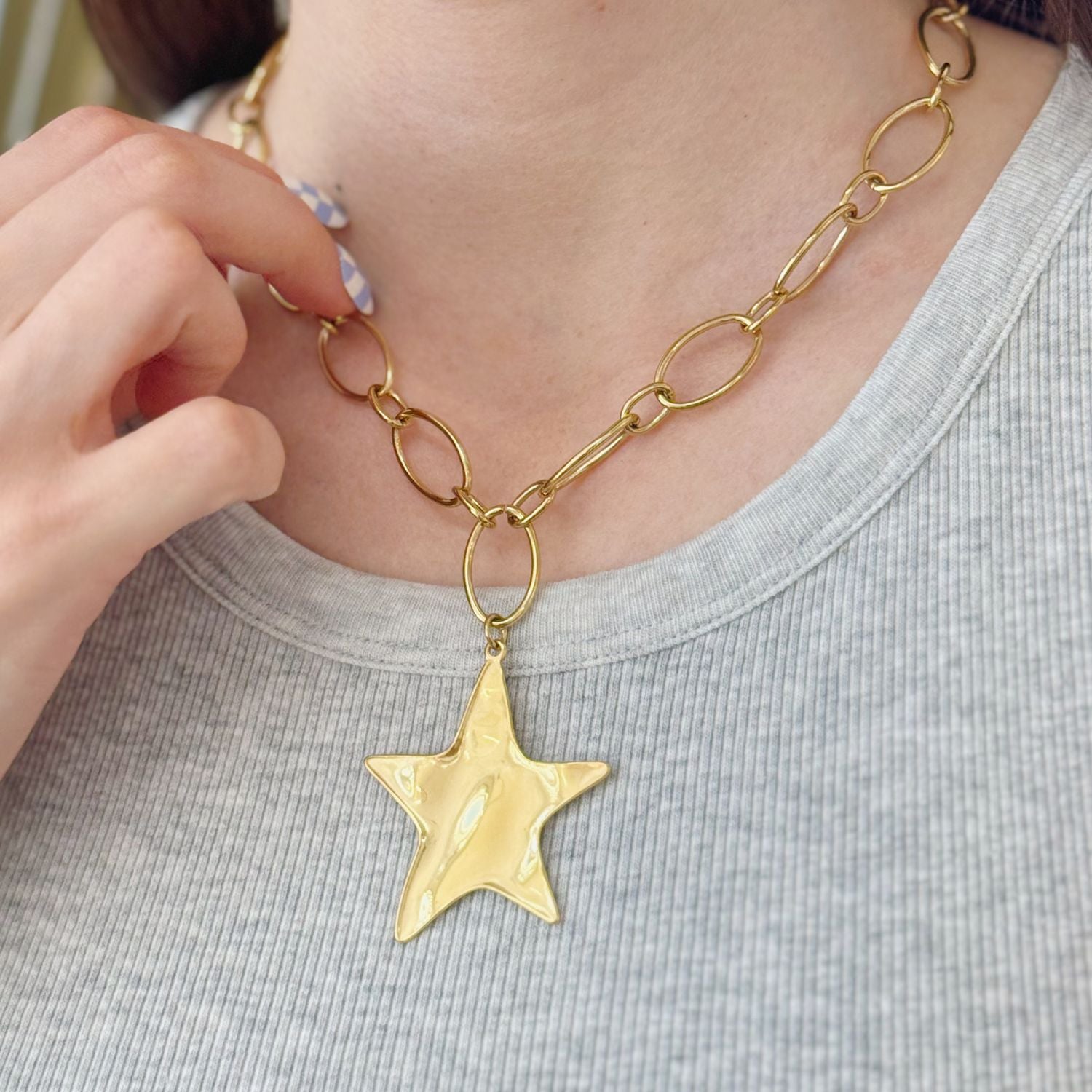 Chunky Hammered Star Necklace
