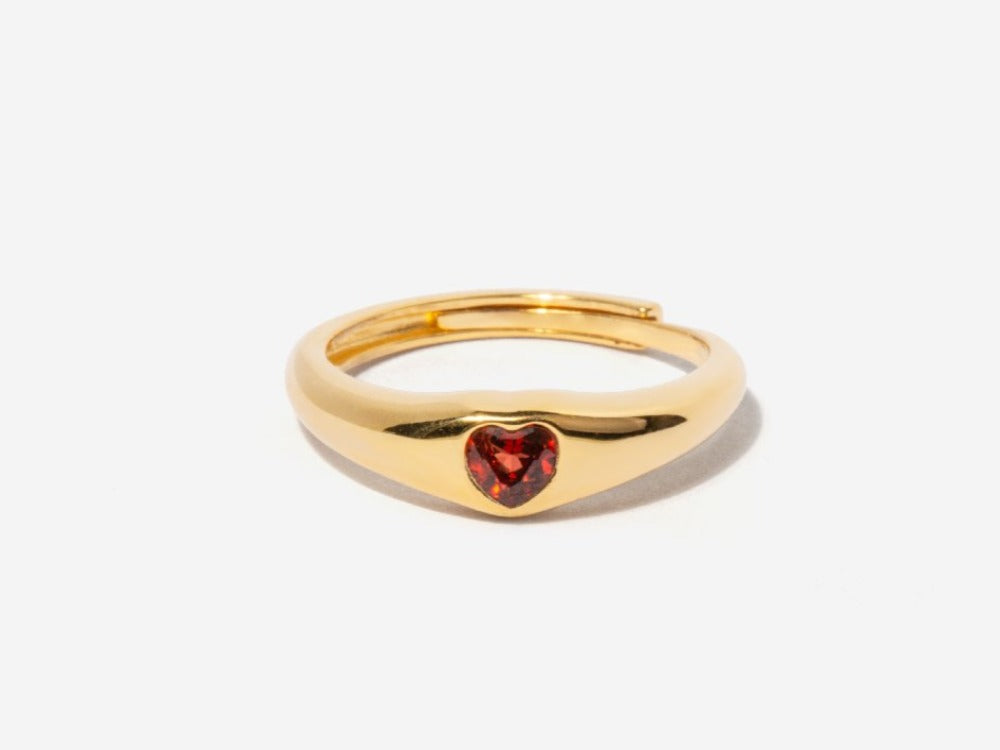 Amia Garnet Dome Ring in 14k Gold