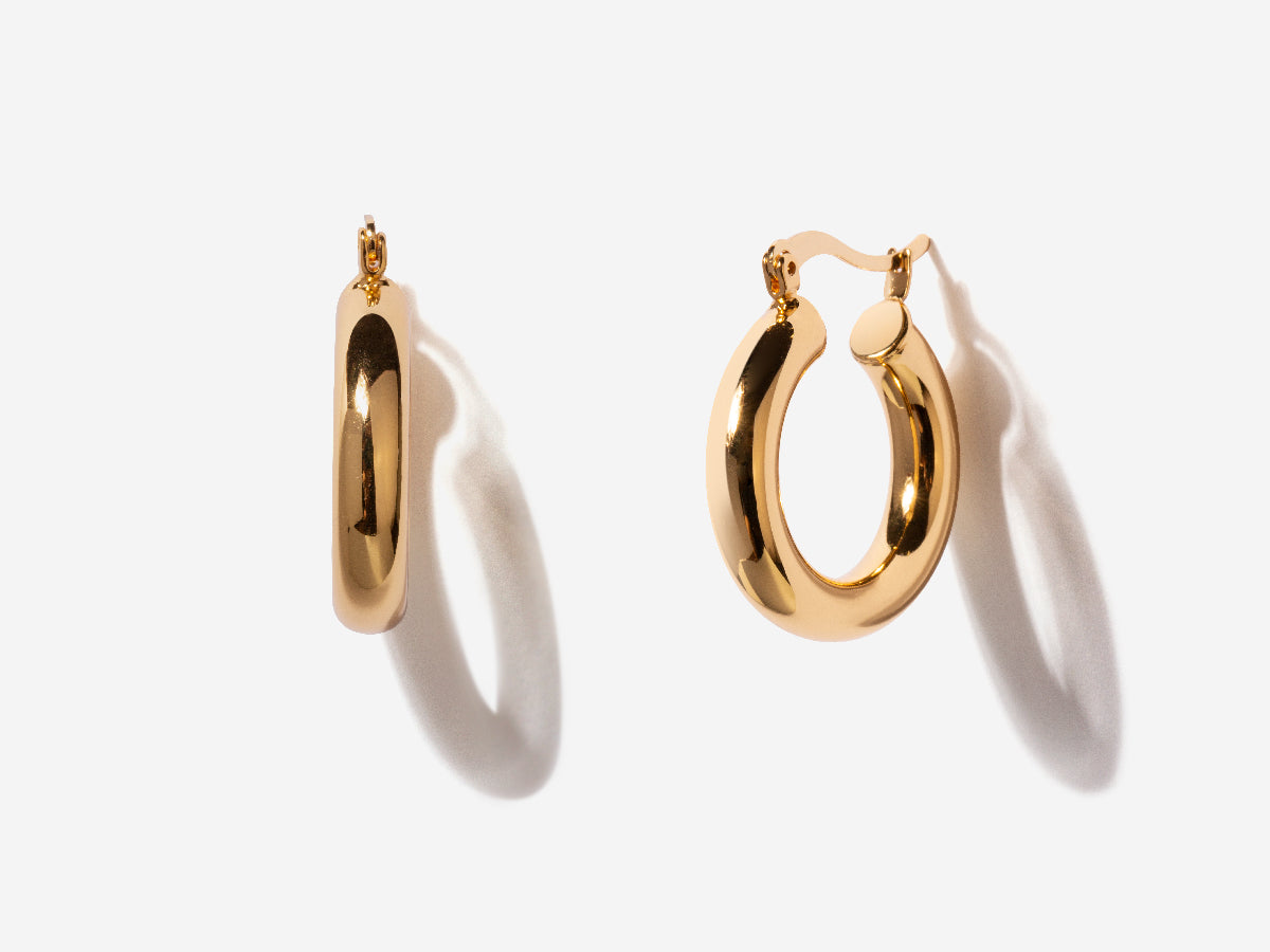 Chunky Bear Hoop Earrings in 14K Gold
