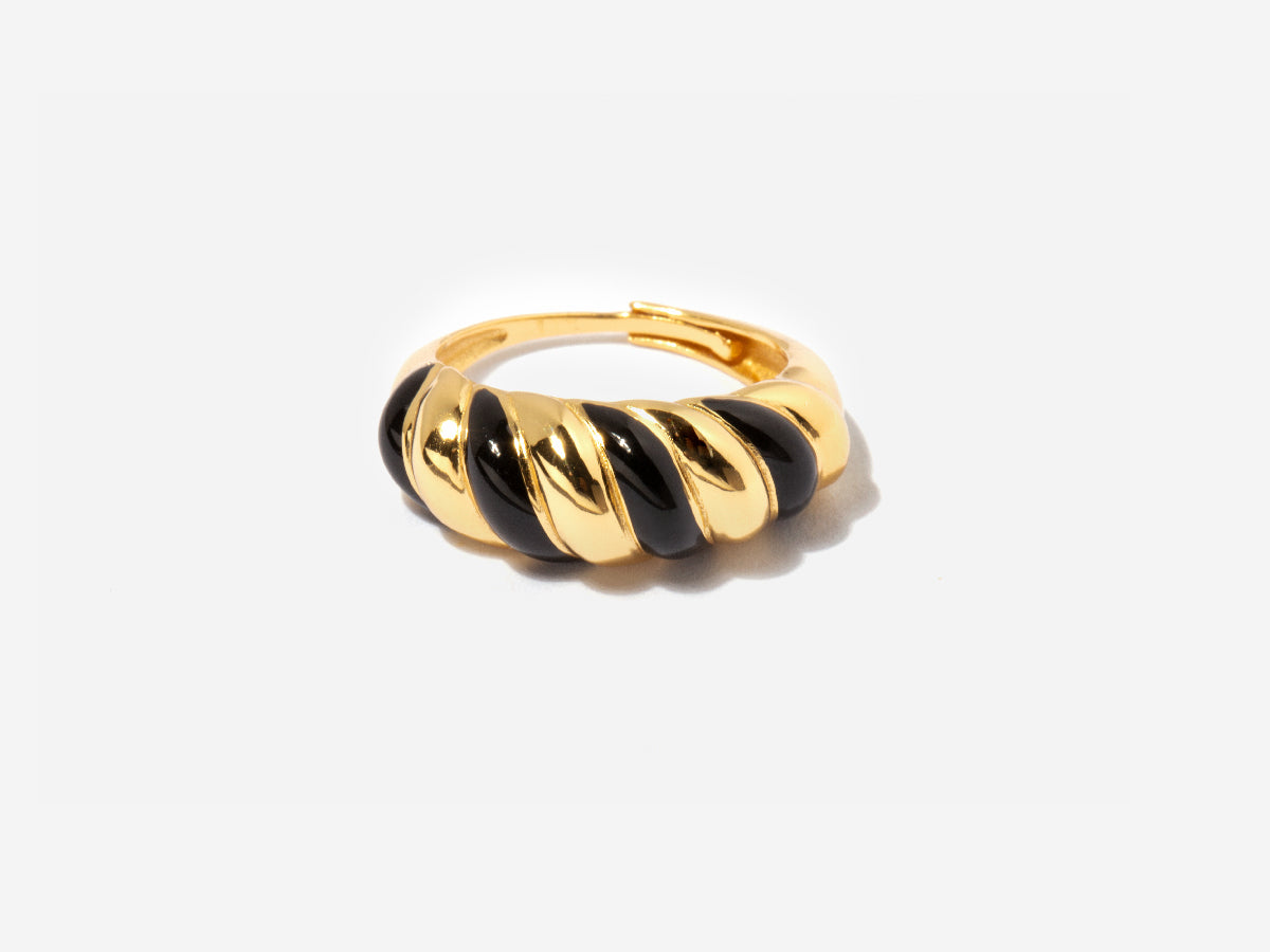 Croissant Dome Enamel Ring in 14K Gold