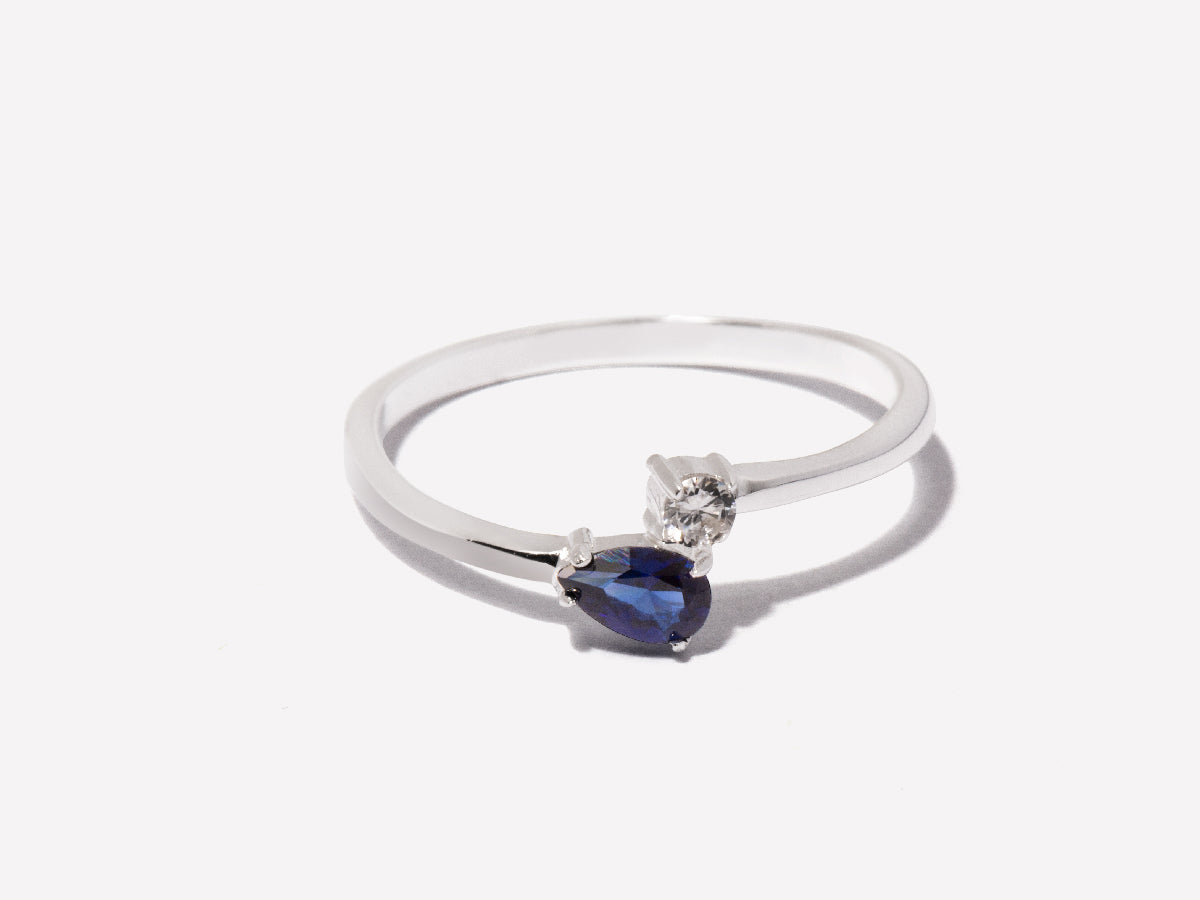 Serpentine Sapphire Sterling Silver Ring